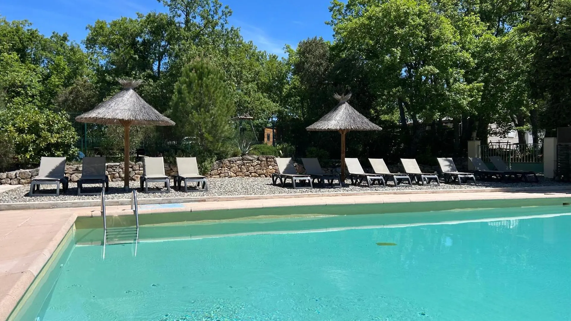 Camping L'Avelanede Artignosc-sur-Verdon 3*,