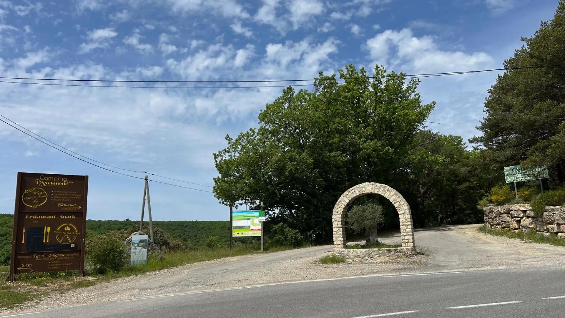 Camping L'Avelanede Artignosc-sur-Verdon 3*,